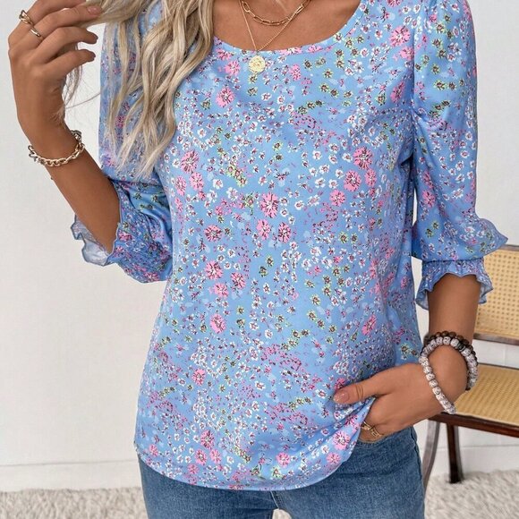 Baby Blue Boho Women's Vacation Casual Ditsy Floral Puff Sleeve Shirt - Picture 3 of 7
